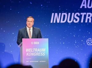 rede-minister-weltrasumkongress